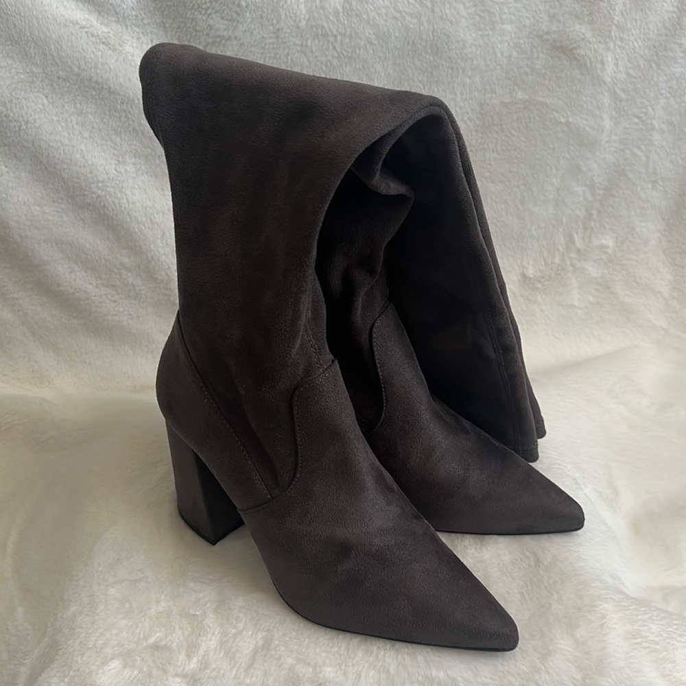 Taupe gray Steve Madden boots, size 8.5